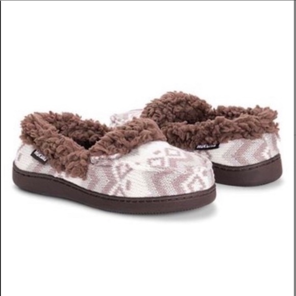 Muk Luks Violet Ice Geometric Moccasin Slipper - Picture 3 of 3